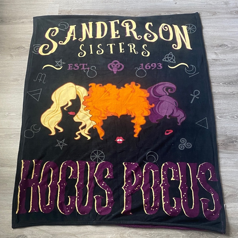 Hocus Pocus Sanderson Sisters Fleece Throw Blanket
